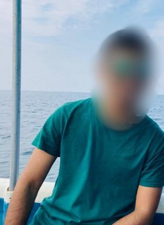 Raj Independent Male Companion - Male एस्कॉर्ट in Mumbai Photo 1 of 3