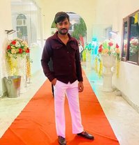 Abhi - Male এস্কর্ট in Noida