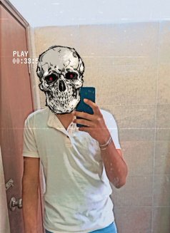 Baris - Male ఎస్కార్ట్ in Mumbai Photo 1 of 3