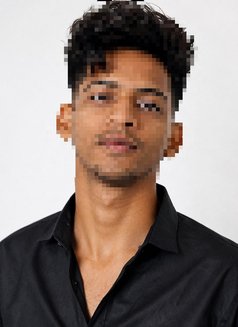 Aryan - Male escort in Mumbai Photo 1 of 4