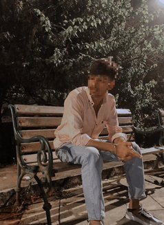 Aryan - Male escort in Mumbai Photo 2 of 4