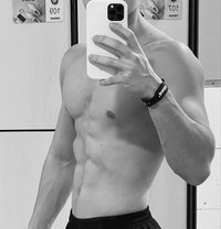 Aayush - Male எஸ்கார்ட் in Noida