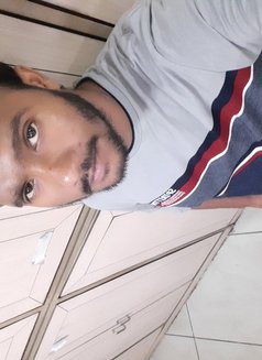 Souvik Bhattacharjee - Male এস্কর্ট in Kolkata Photo 2 of 3