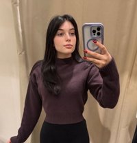 Annie Cole - एस्कॉर्ट in Bangalore