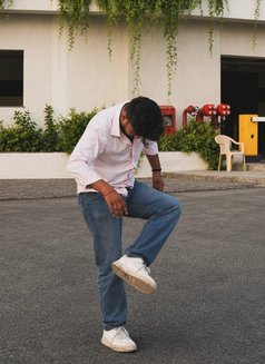 Vishall - Male escort in Ahmedabad Photo 3 of 6