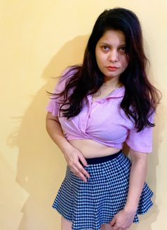 Shweta - escort in New Delhi Photo 3 of 14