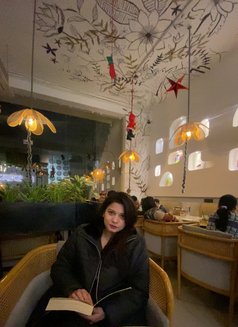 Shweta - escort in New Delhi Photo 4 of 14