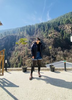 Shweta - escort in New Delhi Photo 14 of 14
