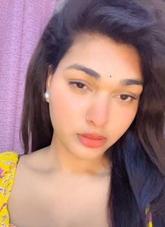 Manya Mishra - Transsexual ఎస్కార్ట్ in New Delhi Photo 1 of 10