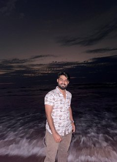 Addy - Male escort in Bangalore Photo 1 of 3