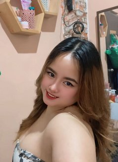 Iida - escort in Gurgaon Photo 3 of 5