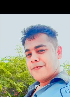 Ismailhossen - Male escort in Chennai Photo 5 of 5