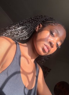 Anjali - এস্কর্ট in Kolkata Photo 1 of 2