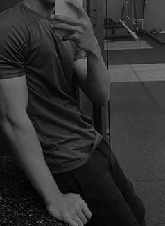 Independent Real Meet Rahul - Male escort in New Delhi Photo 2 of 8