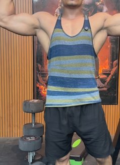 Independent Real Meet Rahul - Male escort in New Delhi Photo 6 of 8