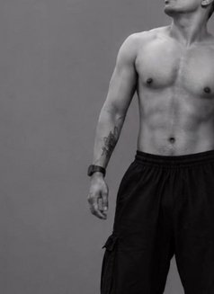 Independent Real Meet Rahul - Male escort in New Delhi Photo 7 of 8