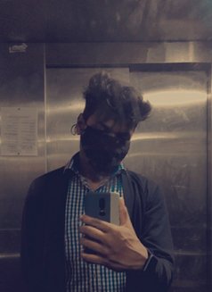 Shubhu - Male எஸ்கார்ட் in Pune Photo 2 of 3