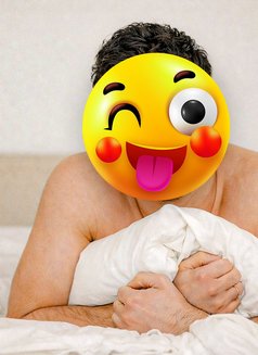 Mature & Gentleman - Male escort in Gurgaon Photo 14 of 14