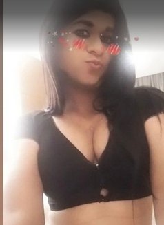 Megha1234ashok - Transsexual escort in Bangalore Photo 4 of 7