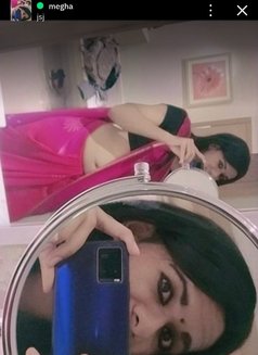 Megha1234ashok - Transsexual escort in Bangalore Photo 6 of 7