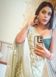 My Hot Shemale Faking Videos - Transsexual escort in Bangalore Photo 2 of 8