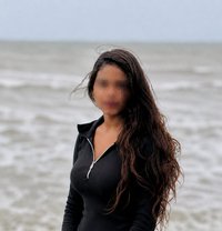 Priya Sharma - எஸ்கார்ட் ஏஜென்சி in Mumbai