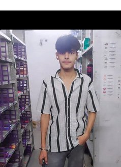 Rana - Male ডোমিনেট্রিক্স in Gurgaon Photo 3 of 3