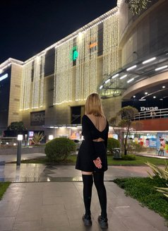 Carol - escort in New Delhi Photo 7 of 9