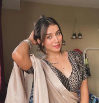 Maya - escort in New Delhi