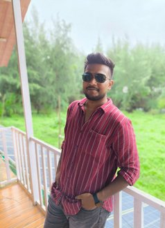 Timeless Memories - Male escort in Mumbai Photo 3 of 4