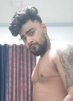 Gunal masseur - Male escort in Bangalore Photo 3 of 5