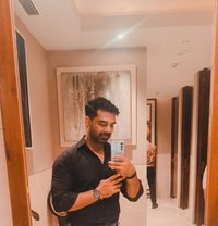 Rohan - Male escort in New Delhi
