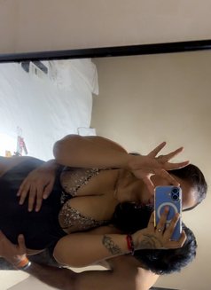 Bella Ashu Couple Service - escort in Mumbai Photo 5 of 6