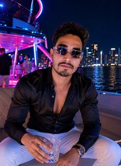 Samarsingh - Male escort in New Delhi Photo 4 of 5