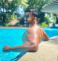 Kiss Me - Male एस्कॉर्ट in Bangalore