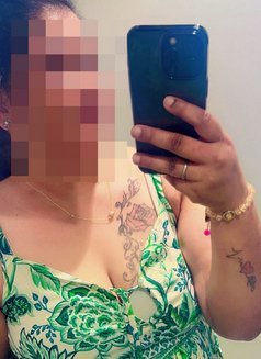 Malni - एस्कॉर्ट in Chennai Photo 3 of 8