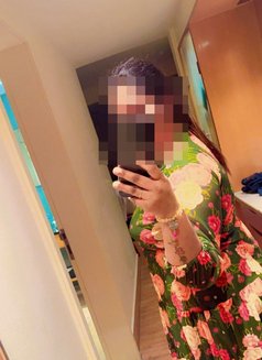 Malni - एस्कॉर्ट in Chennai Photo 5 of 8