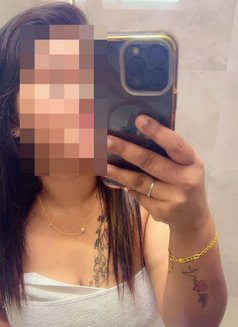 Malni - एस्कॉर्ट in Chennai Photo 6 of 8