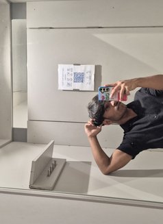 Dev - Male এস্কর্ট in Bhubaneshwar Photo 1 of 1