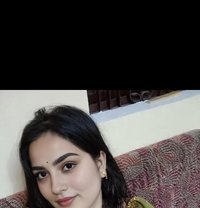 Roxs - एस्कॉर्ट in Hyderabad