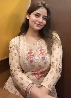 Roxs - எஸ்கார்ட் in Hyderabad Photo 2 of 4