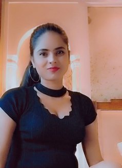 Advika Hegde the Foxy Girl - एस्कॉर्ट in Pune Photo 3 of 3