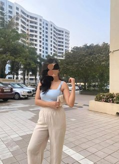 Priya Patel Real Meeting & Cam Show - एस्कॉर्ट in Bangalore Photo 1 of 1