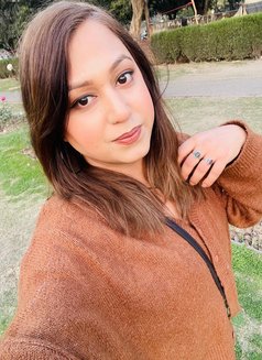 Krystal - Transsexual escort in Chandigarh Photo 4 of 6