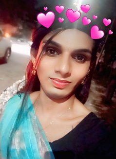 Shemale Chennai Honey Mylapore - Transsexual এস্কর্ট in Chennai Photo 1 of 4