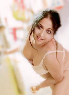 Suhana Gupta - Transsexual এস্কর্ট in Kolkata Photo 2 of 6
