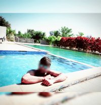 Kelin Shroff - Male एस्कॉर्ट in Ahmedabad