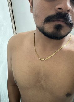 Hitansh P - Male escort in Ahmedabad Photo 4 of 4