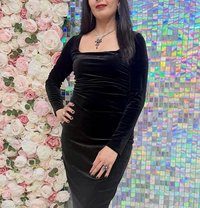 Renu Hot - एस्कॉर्ट in Bangalore