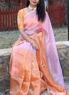 Renu Hot - escort in Kochi Photo 4 of 4